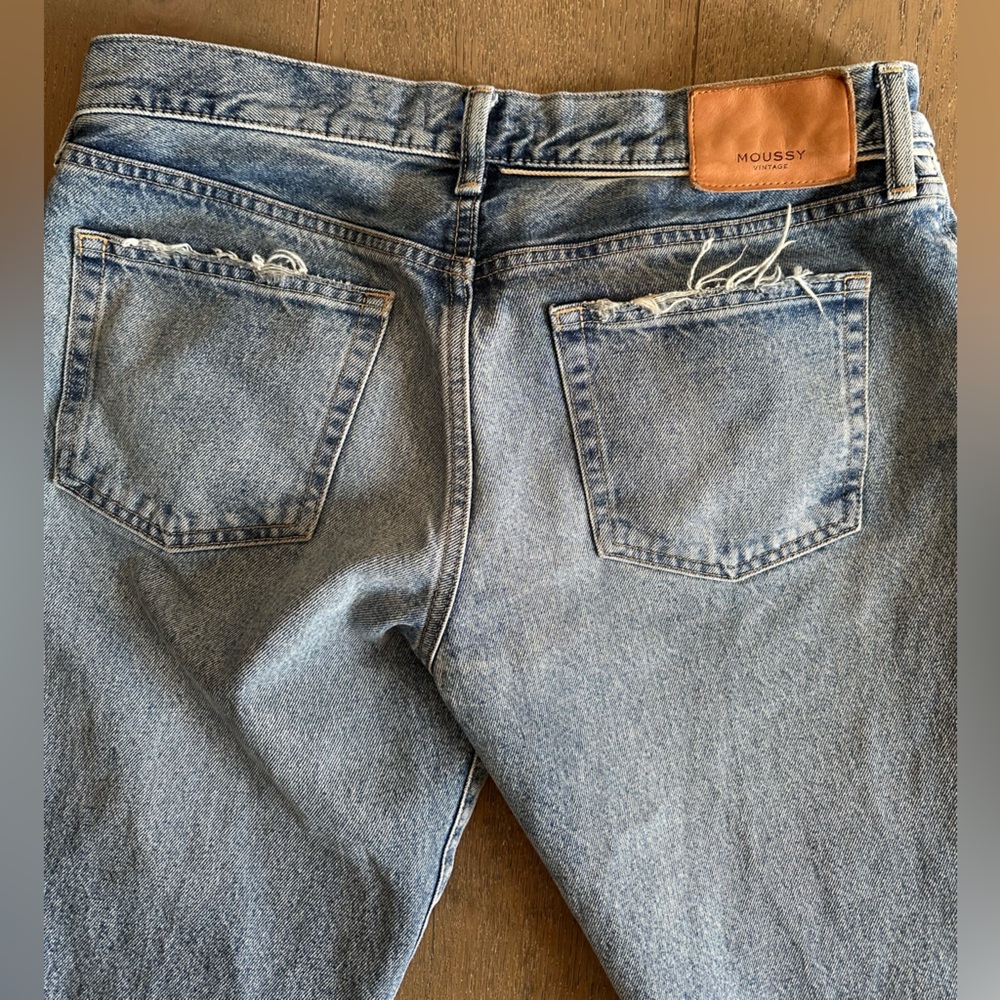 Moussy Vintage Straight Leg Women's Jeans - Picture 6 of 13